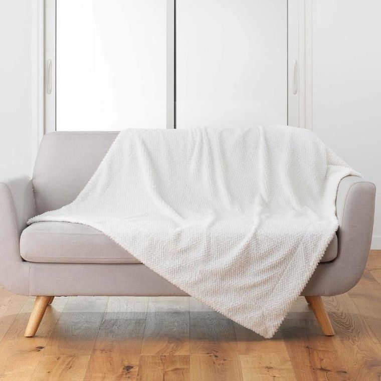 Douceur d'intérieur, narzuta ze sztucznego futerka, Iceberg, 125-150 cm