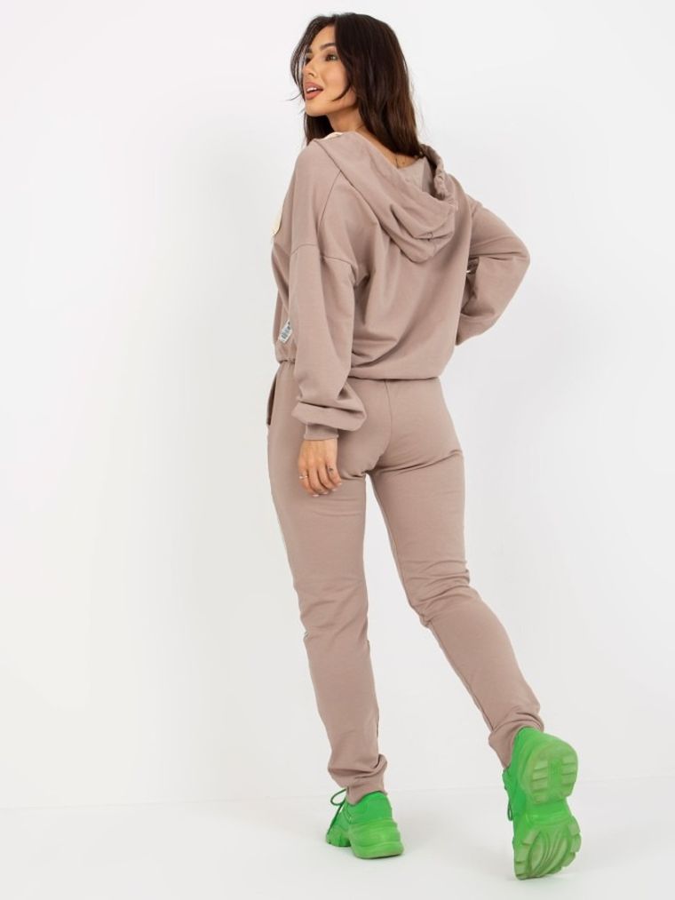 Dres damski, beżowy, Relevance