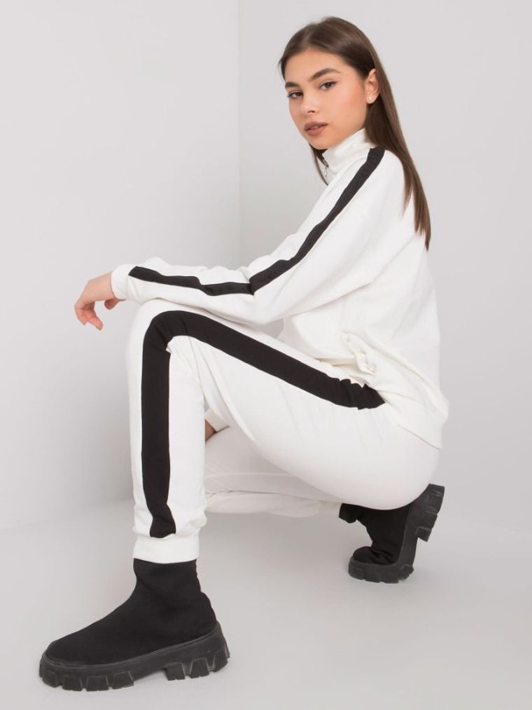 Dres damski, biały, Relevance