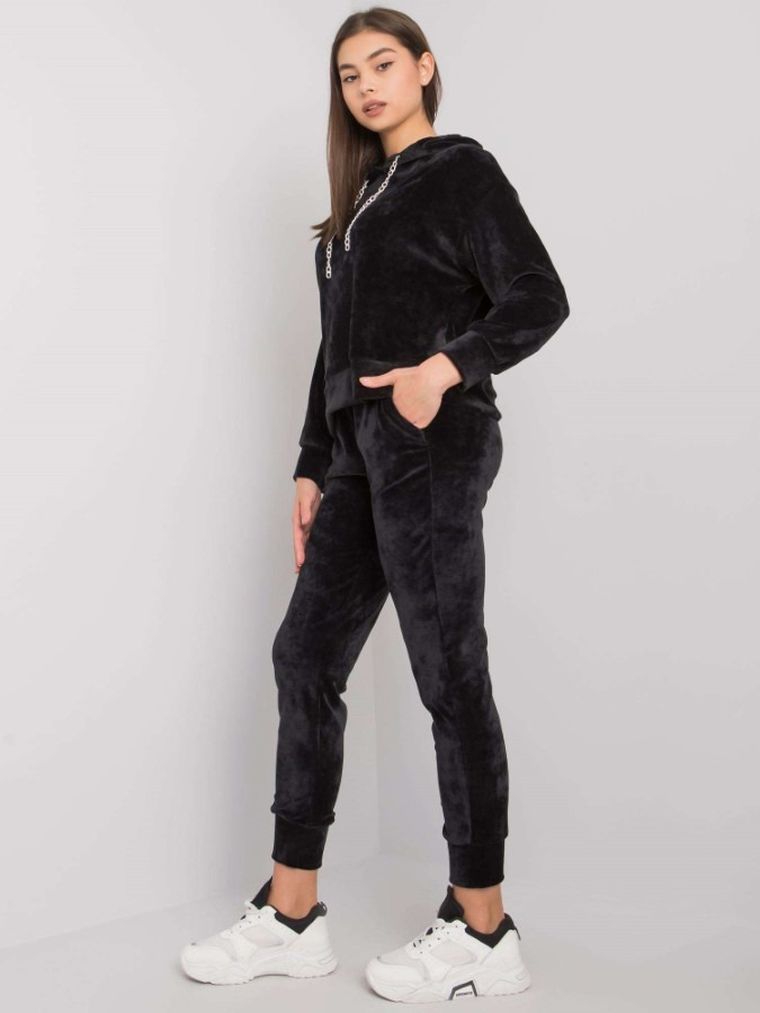 Dres damski, czarny, Lakerta