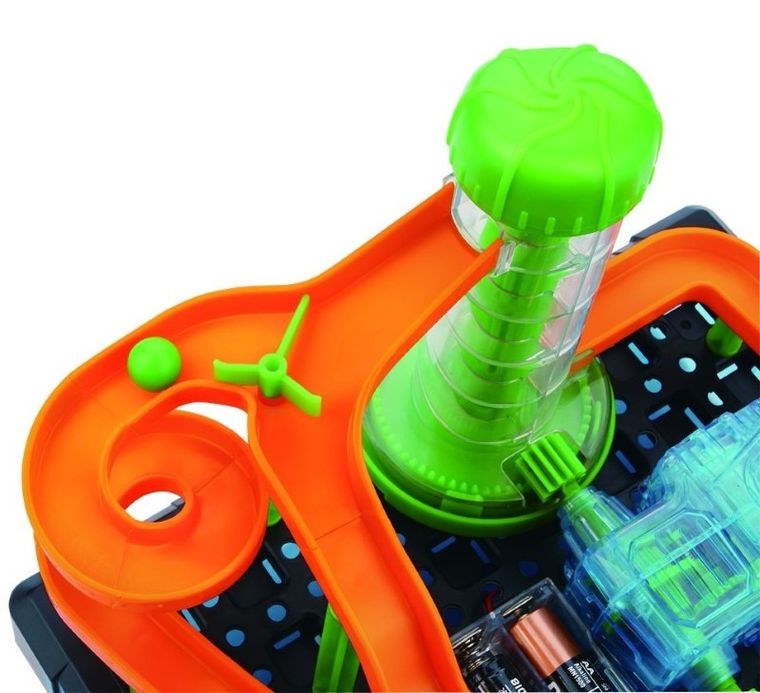 Dumel Tech, Piłeczkowy Park Rozrywki, kulodrom