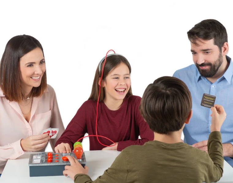 Epee, Kto kłamie? gra interaktywna