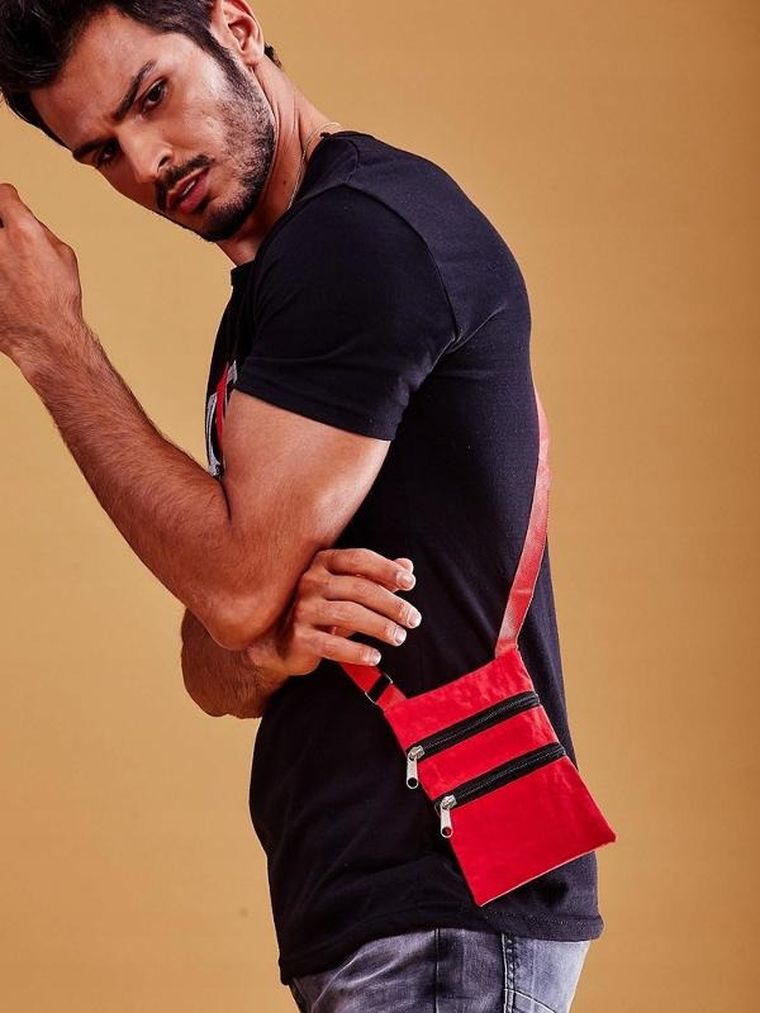 Etui na dokumenty, czerwone