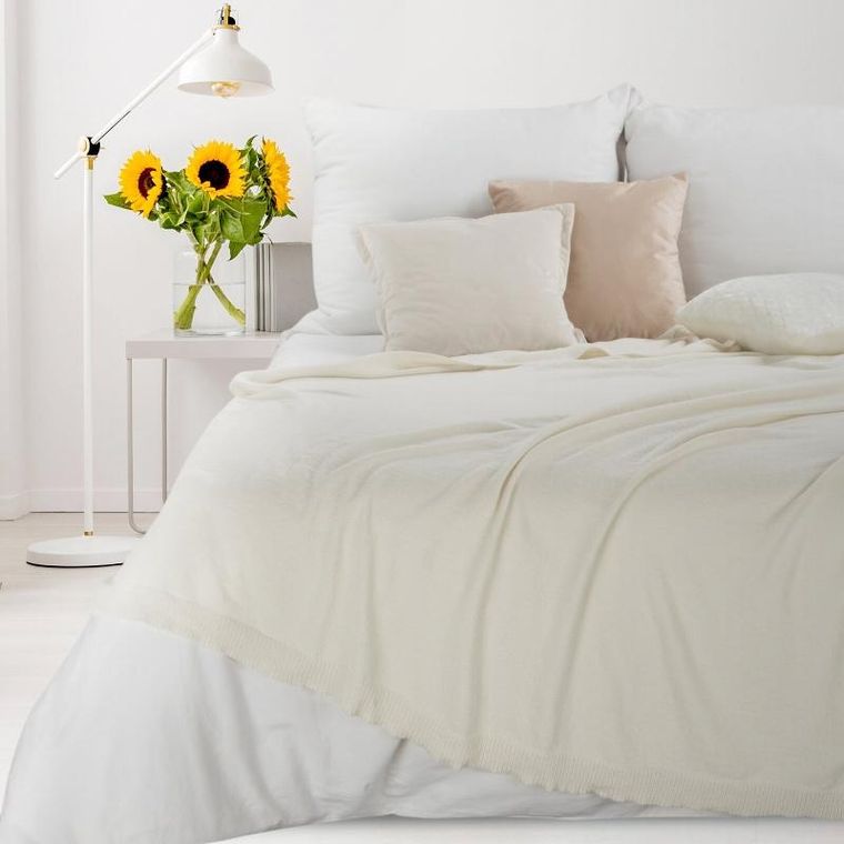 Eurofirany, koc Emi, 150-180 cm, kremowy