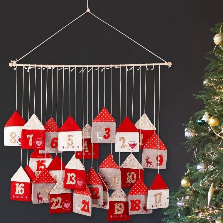 Excellent Houseware, kalendarz adwentowy domki, 70-60 cm