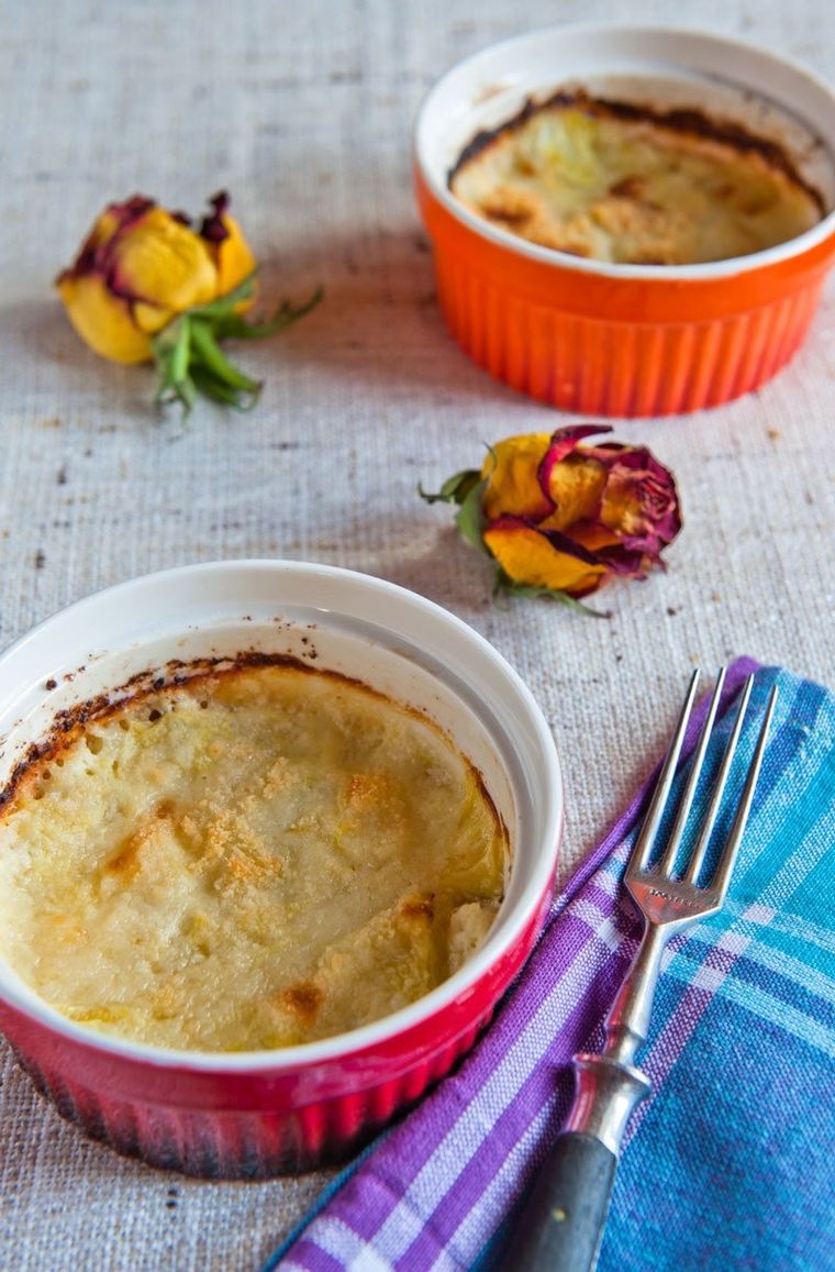 Excellent Houseware, kolorowe ceramiczne miseczki, kokilki wielofunkcyjne, 260 ml, 2 szt.