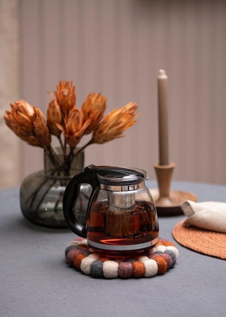 Fanni K, Pihla, dekoracyjna podkładka z kulek wełnianych, 20 cm