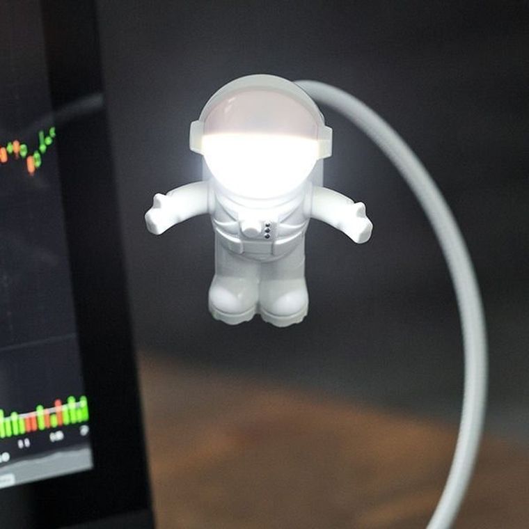 Gadget Master, Astronauta, mini lampka na USB
