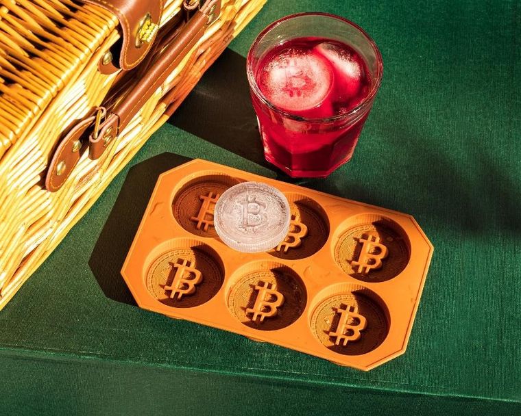 Gadget Master, foremka na lód i czekoladę, bitcoin