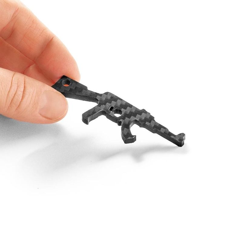 Gadget Master, otwieracz do butelek z włókna węglowego, AK-47
