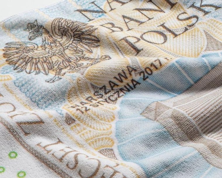 Gadget Master, ręcznik kąpielowy, 500 PLN