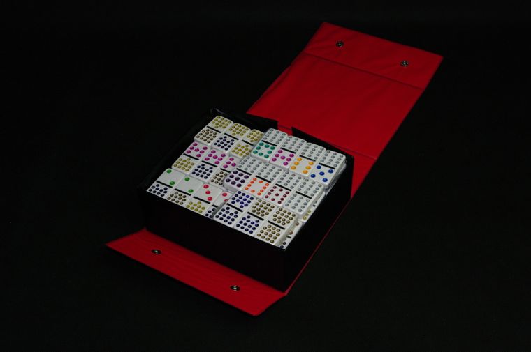 Grapet, Double 15 Dominoes, gra logiczna