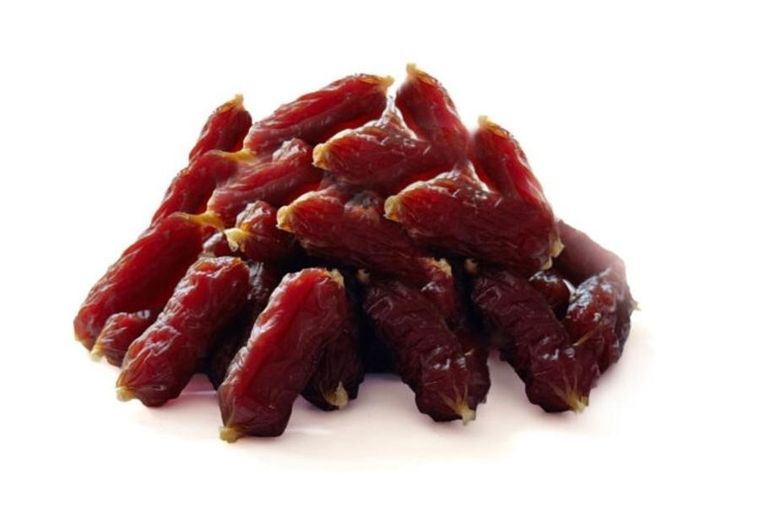 Hilton, miękkie kiełbaski z wołowiną, przysmak dla psa, 500 g