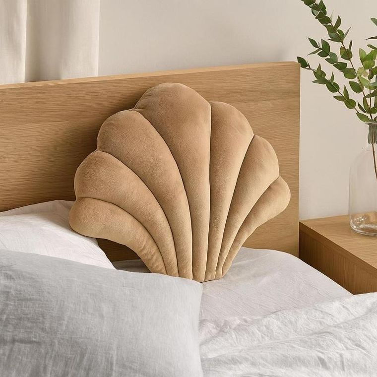 Home Styling Collection, Morni, poduszka ozdobna w kształcie muszli, 43-33 cm