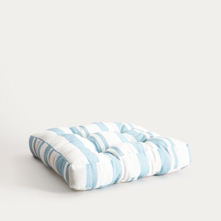 Homla, Evelyn, poduszka, w błękitne pasy z pikowaniem i uchwytem, 50-50 cm