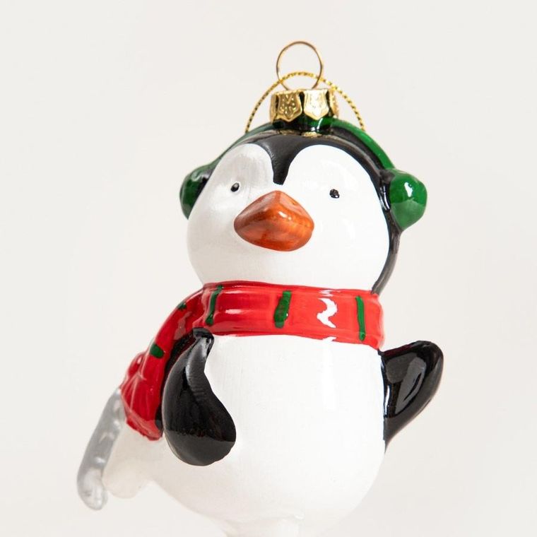 Homla, Evi Red, zawieszka, pingwin na łyżwach z nausznikami, 11,4 cm