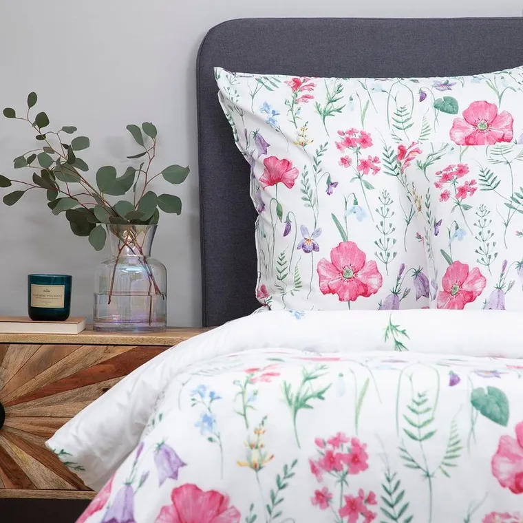 Homla, Perhonen, Pościel z mikrofibry w kwiaty 200-220 cm