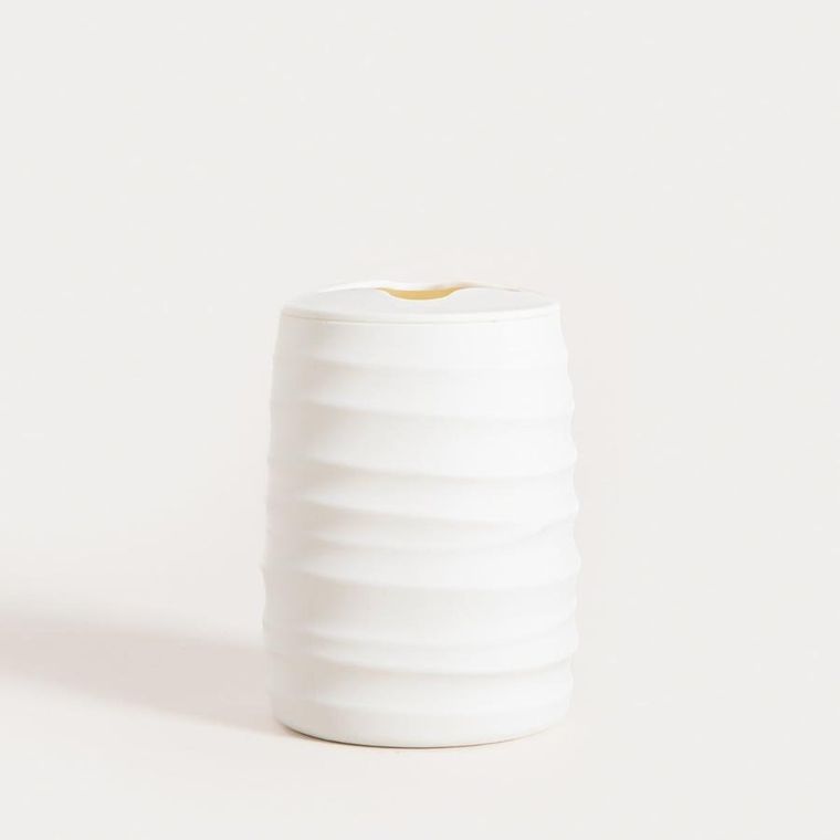 Homla, Torus, kubek łazienkowy, z tłoczeniem biały, 8,2-8,2-11 cm