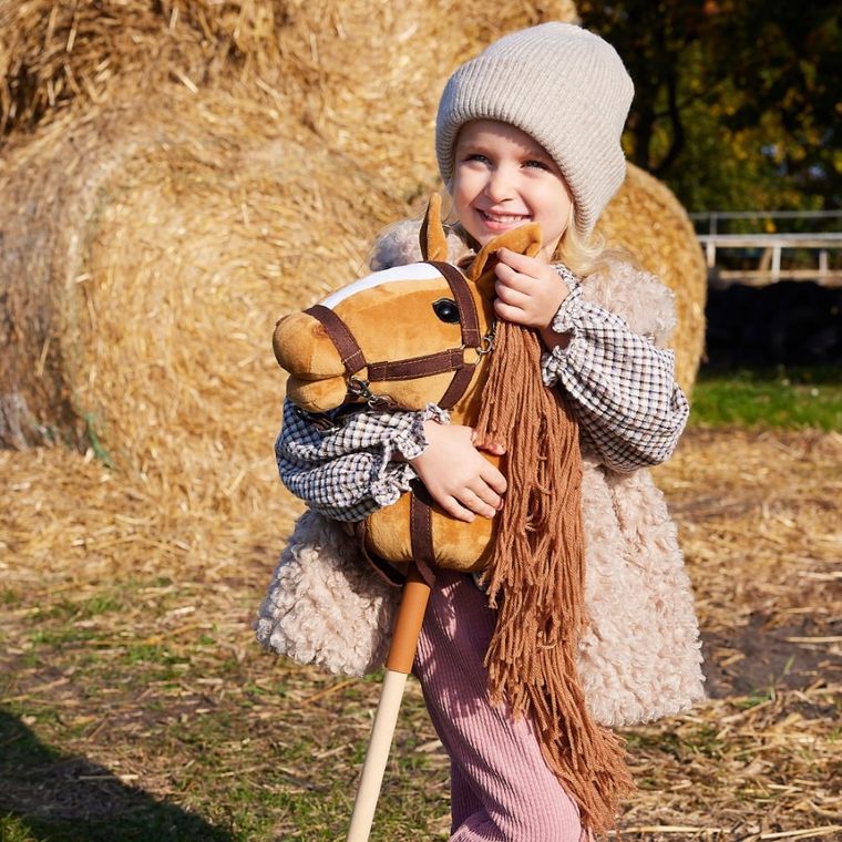 Hoppihorse, Hobby Horse, konik na kiju, A3, długowłosy, kasztanowy
