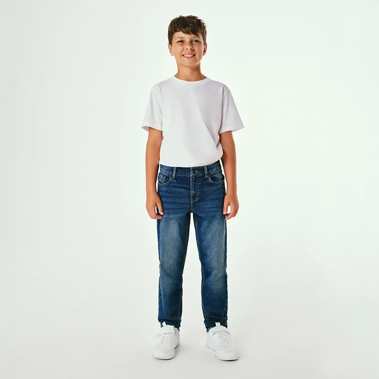 Jeansowe spodnie relaxed o luźnym kroju Cool Club