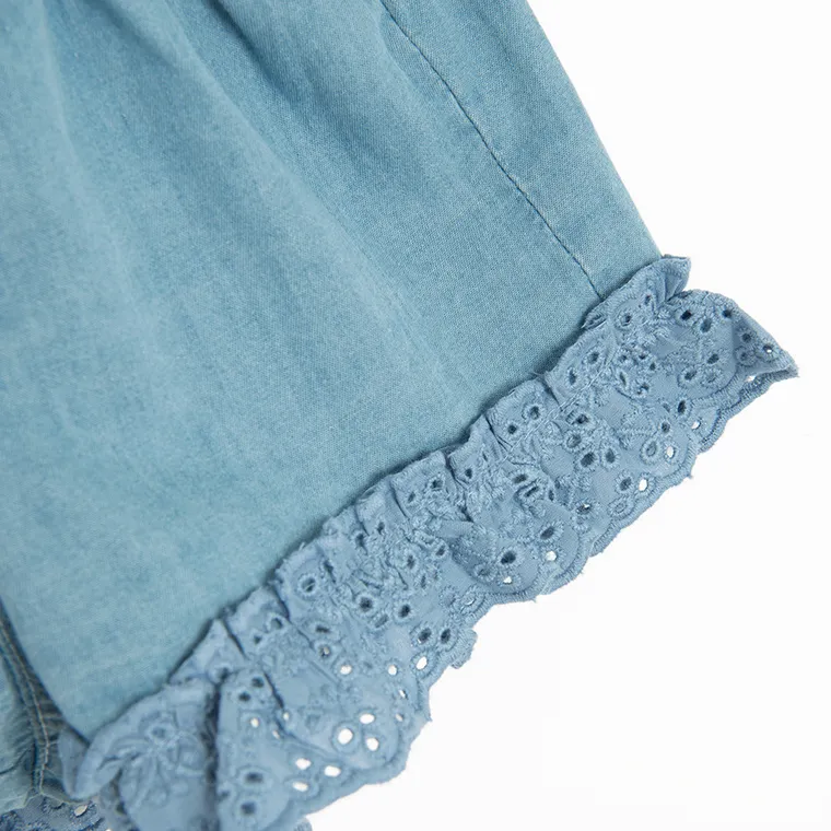 Jeansowe szorty z cienkiego denimu Cool Club