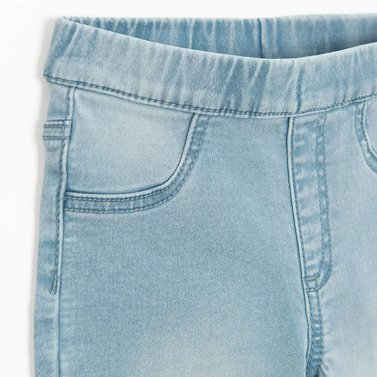 Jegginsy z wysokim stanem o kroju flare Cool Club