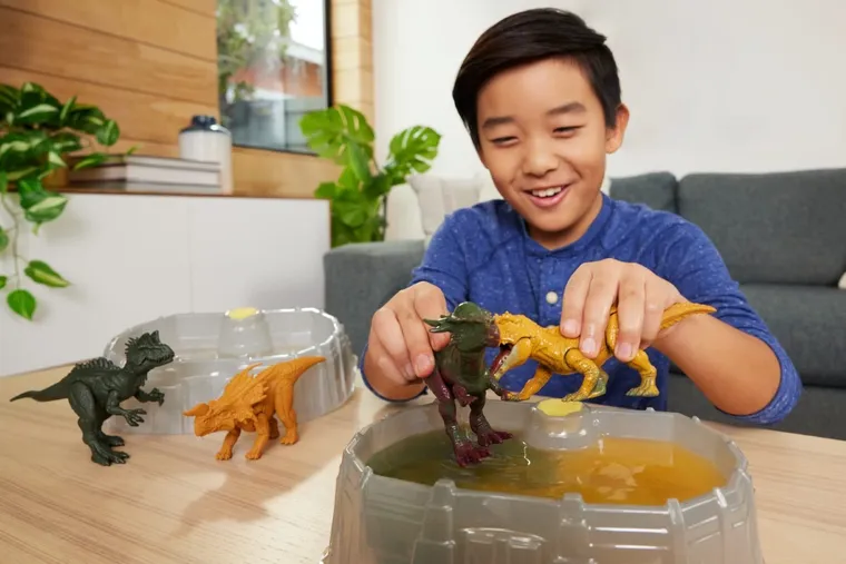 Jurassic World, Dino Reveal Battle Pack, zestaw do zabawy