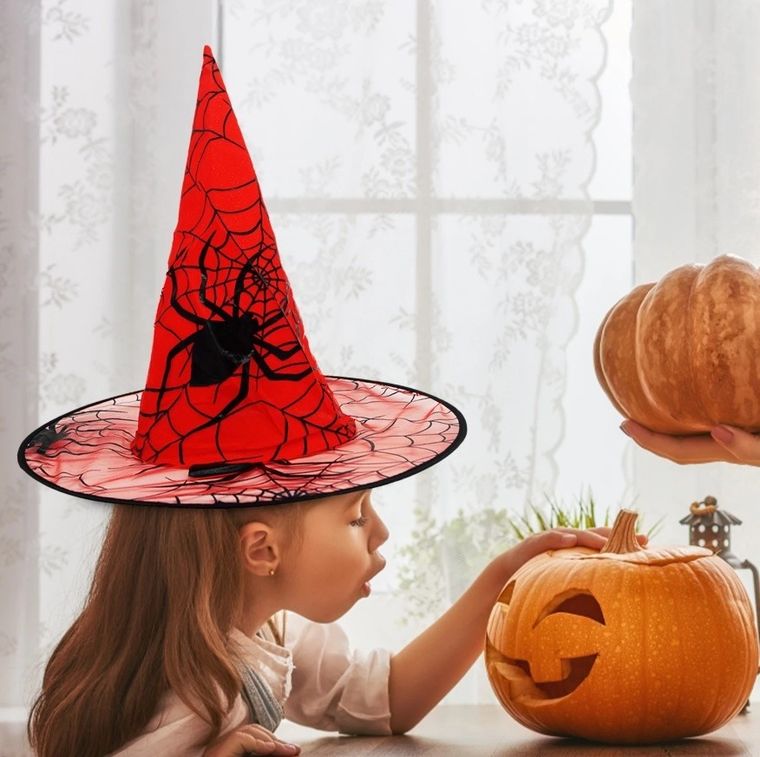 Kapelusz czarownicy z pajęczyną i pająkiem, czerwony
