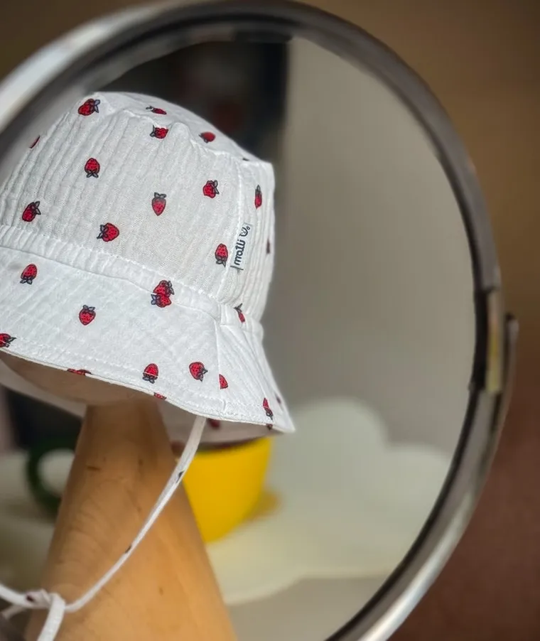 Kapelusz dziewczęcy, wiązany, biały, Iltom