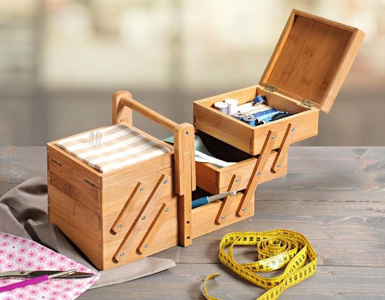 Kesper, bambusowa niciarka z miejscem na igły, wys. 19 cm