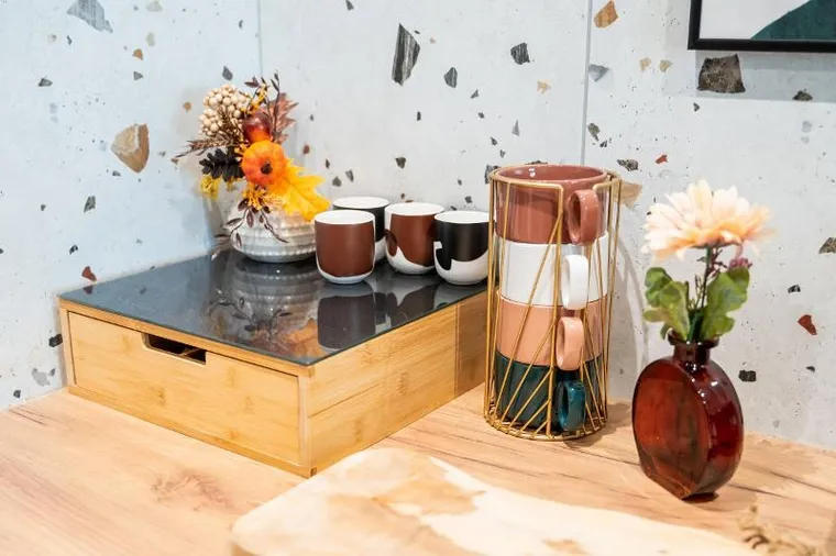 Kesper, schowek na kapsułki do kawy z deską do krojenia, 2w1