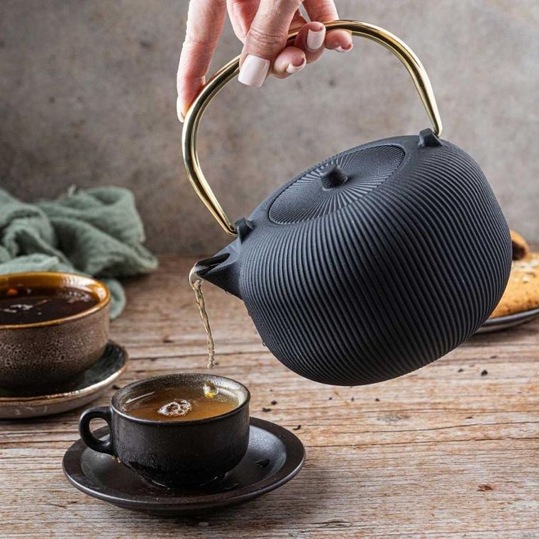 Kinghoff, zaparzacz żeliwny imbryk z filtrem, 1l