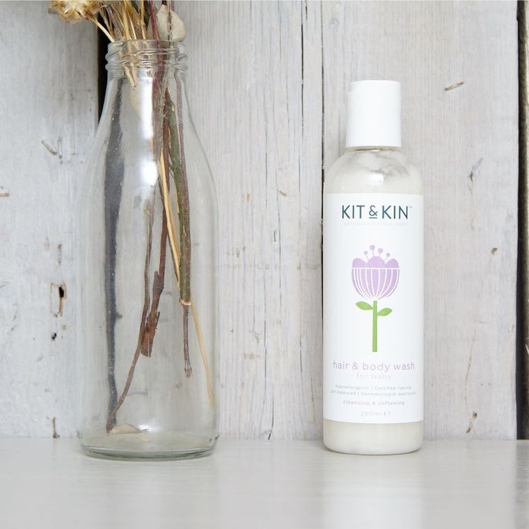 Kit and Kin, organiczny żel do mycia 2w1, do ciała i włosów maluszka, 250 ml