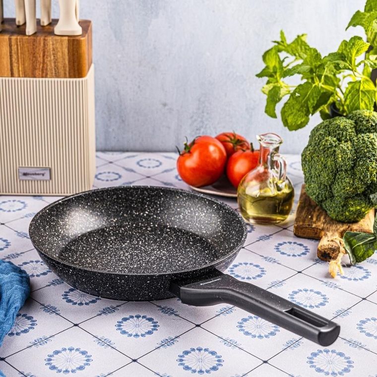 Klausberg, patelnia marmurkowa, kb-7988