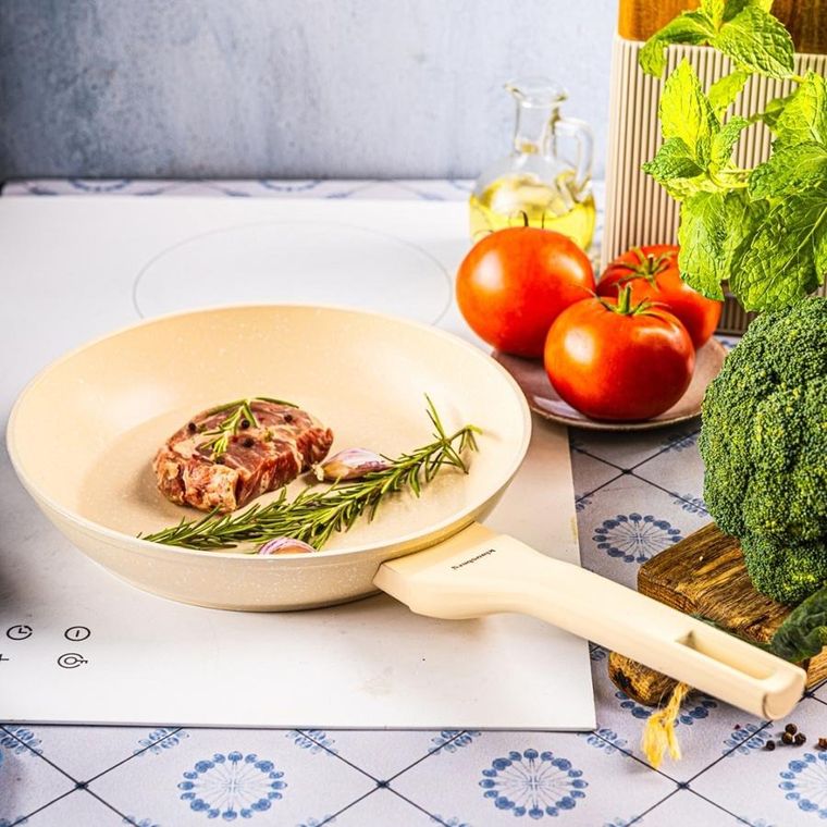 Klausberg, patelnia marmurkowa, kb-7989