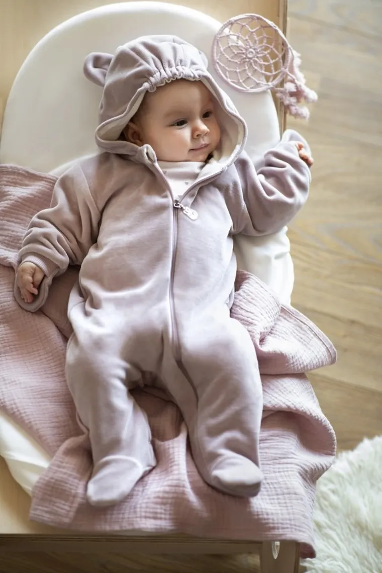 Kombinezon przejściowy dziewczęcy z kapturem, różowy, Pinokio