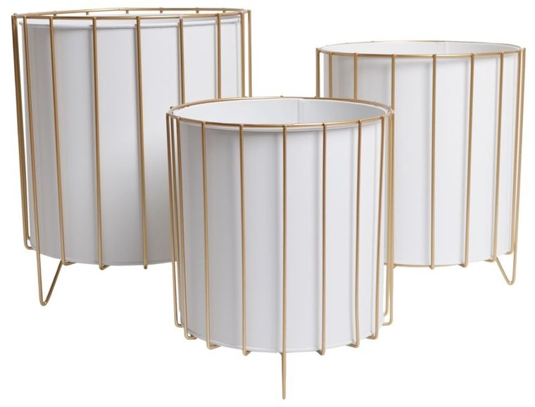 Komplet 3 doniczek białych z metalowym stelażem