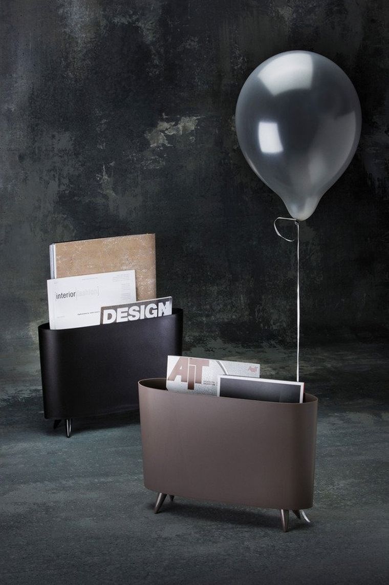 Koziol, Milano, gazetnik, czarny