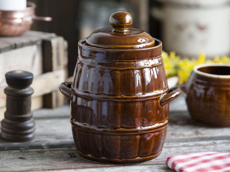 Krystynka, beczka, 3.2l, z kołnierzem i pokrywą