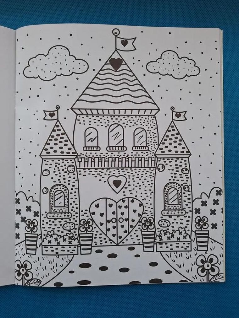 Księżniczki. Malowanie wodą! Magia koloru