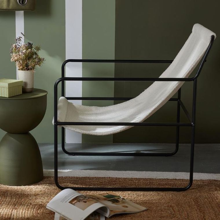 La Factory, fotel metalowy, Matisse, z siedziskiem z bouclé