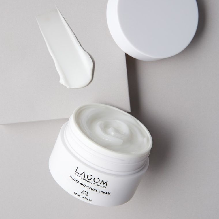 Lagom, White, rozjaśniający krem nawilżający do skóry matowej i nierównomiernej, 50 ml