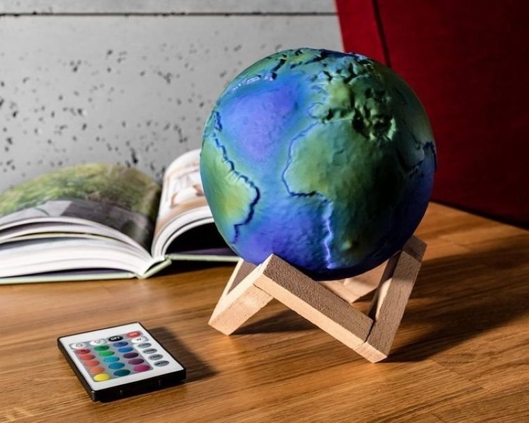 Lampka, kula ziemska 3D