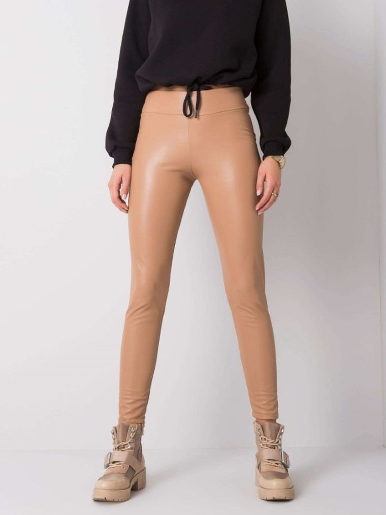 Legginsy damskie, jasnobrązowe, ekoskóra, Rue Paris