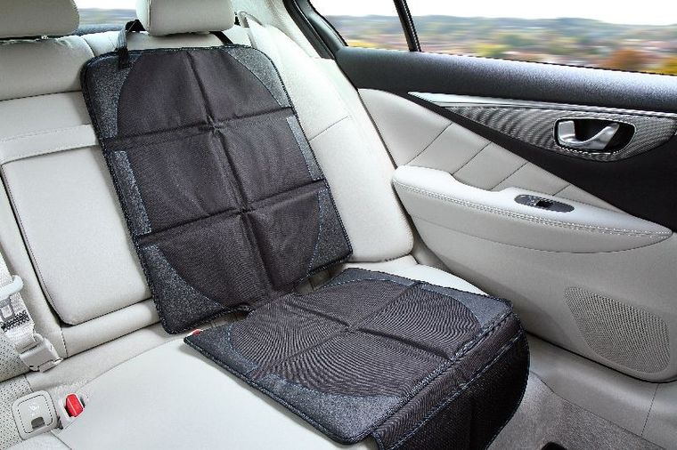 LittleLife, mata ochronna pod fotelik