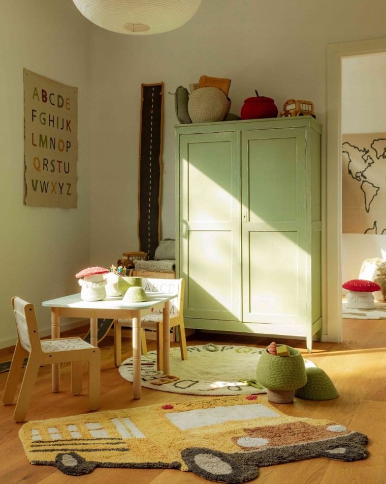 Lorena Canals, Autobus szkolny, dywan bawełniany