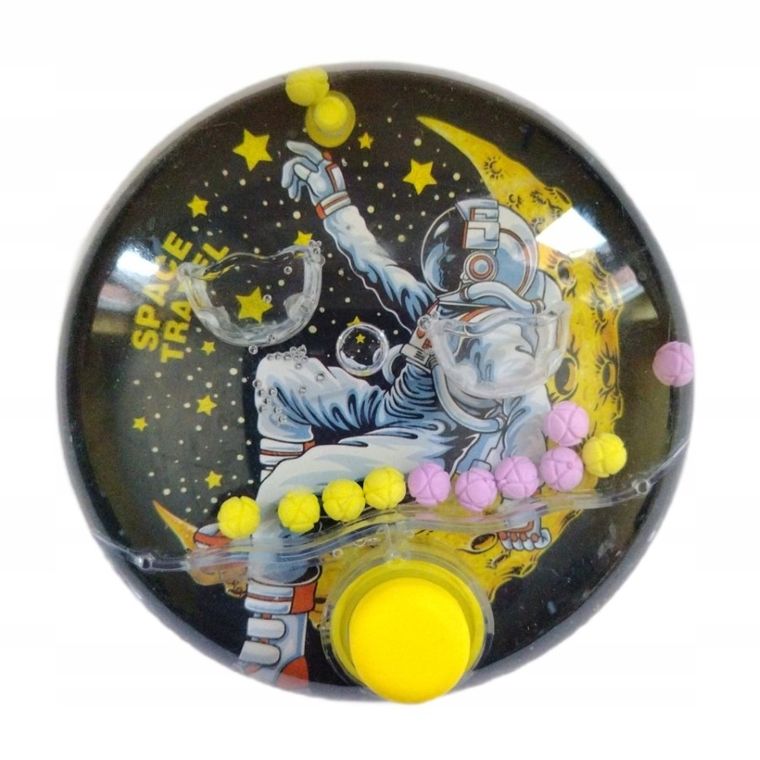 Madej, Kosmos, gra wodna