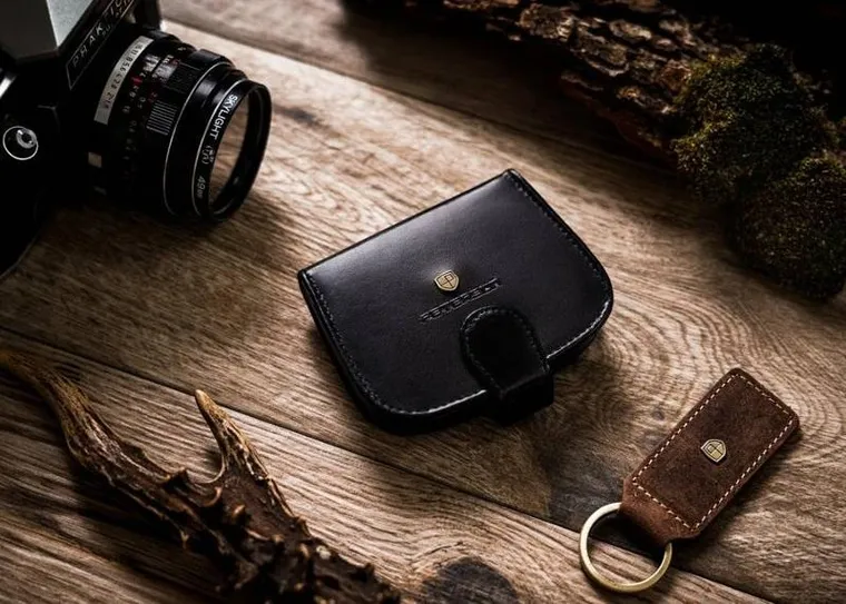 Mała portmonetka ze skóry naturalnej, Peterson