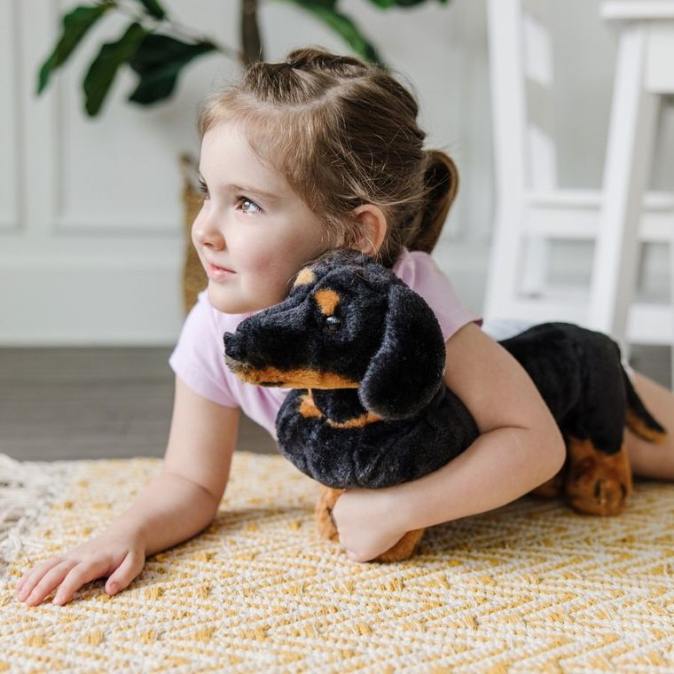 Melissa & Doug, maskotka, jamnik