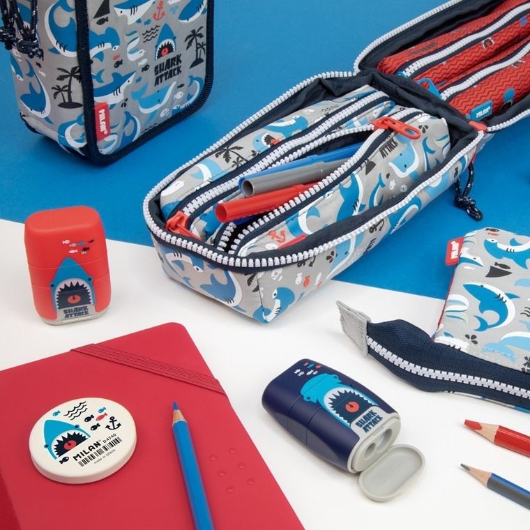 Milan, Shark Attack, piórnik mini, kwadratowy, czerwony